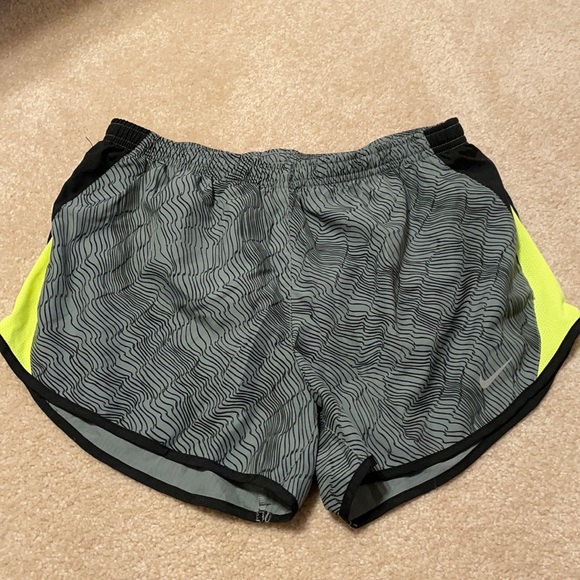 Nike shorts - Picture 1 of 1